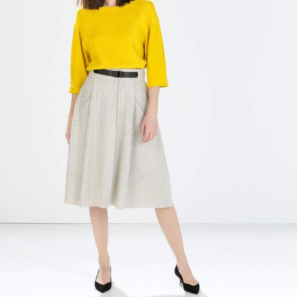 ZARA Gray Perforated A-Line Skirt